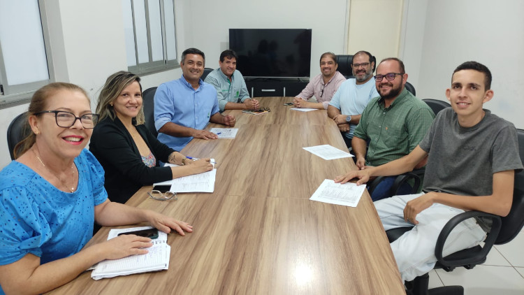 Parceria entre Prefeitura, Senar e Sindicato Rural assegura Mutirão Rural em Alto Araguaia