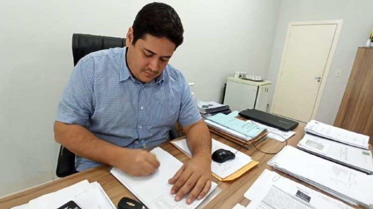 Prefeitura de Alto Araguaia encaminha Projeto para abertura de crédito para compra de vacinas