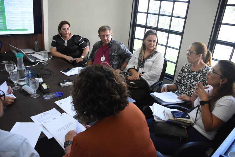 Plano de controle da malária em Alto Araguaia é discutido em Cuiabá