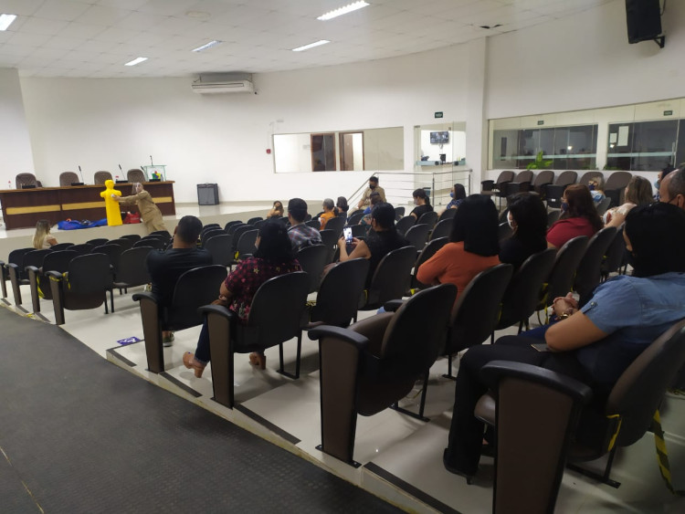 Palestra com professores reforçam medidas preventivas e orientações para retorno seguro às aulas