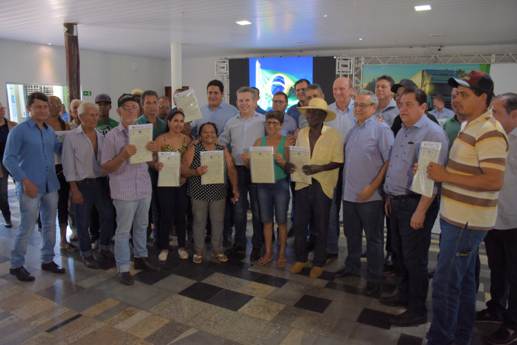 Prefeito Gustavo Melo fará segunda entrega de títulos definitivos aos moradores do Distrito do Buriti neste sábado (07)