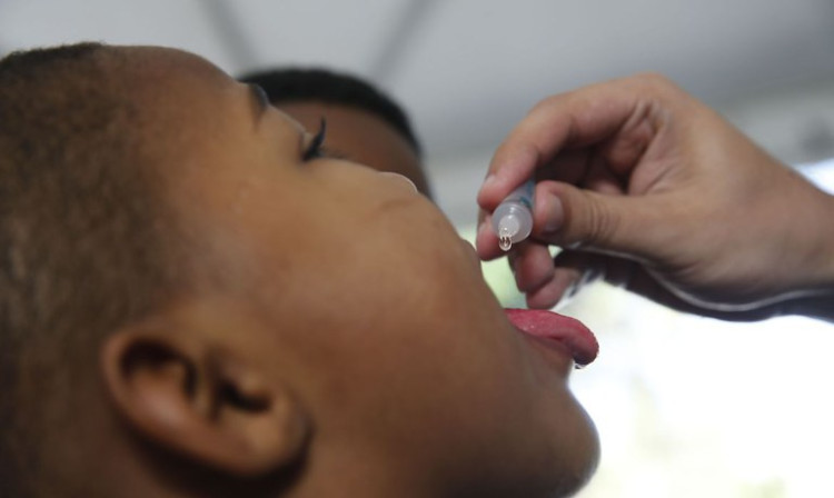Dia D para atualizar cadernetas de crianças e adolescentes acontece neste sábado, 16